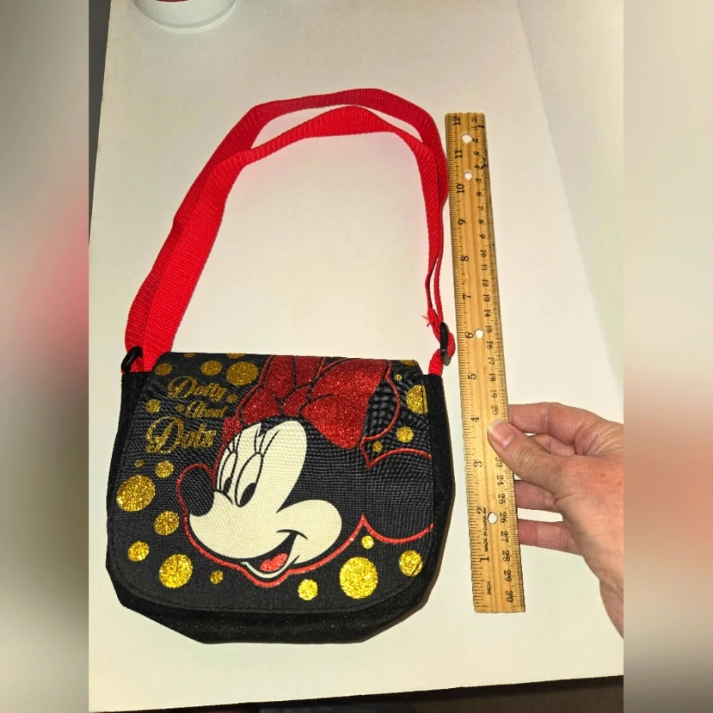 DISNEY Minnie Mouse Girls Dotty about Dots Crossbody Purse